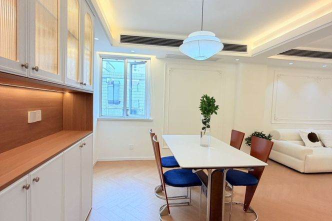 Spacious 1BR Apartment near Columbia Circle (L3/L4)