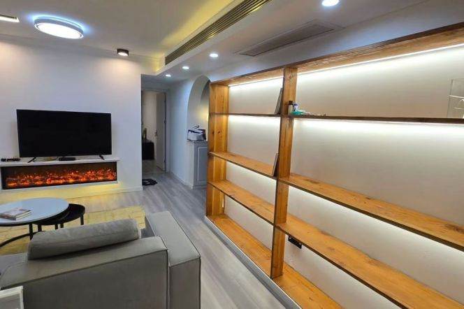 Spacious 1BR Apartment at Gaorong Unit