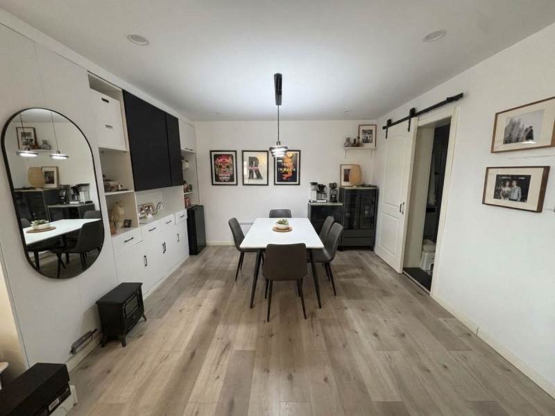 Housing image — Dining Area