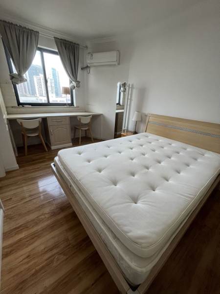 Housing image — Bedroom