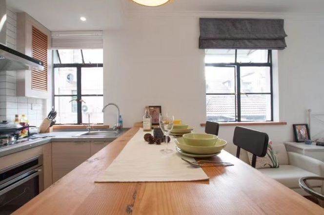 1BR Apartment in Old Xuhui (L1/L7)