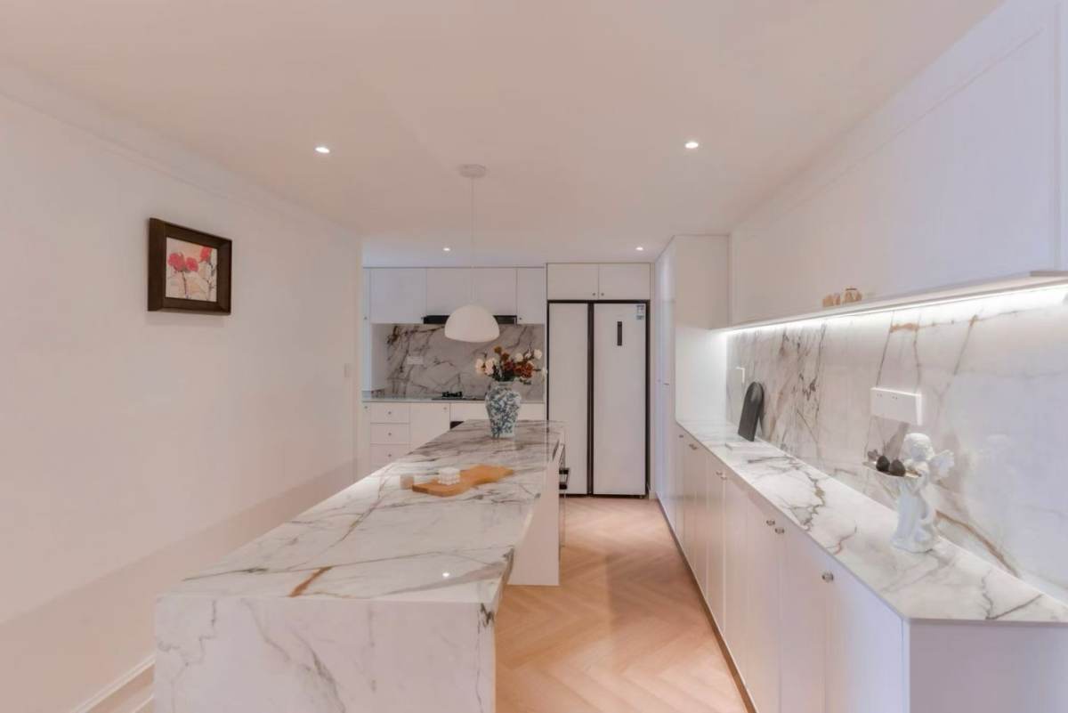 Housing image — Kitchen