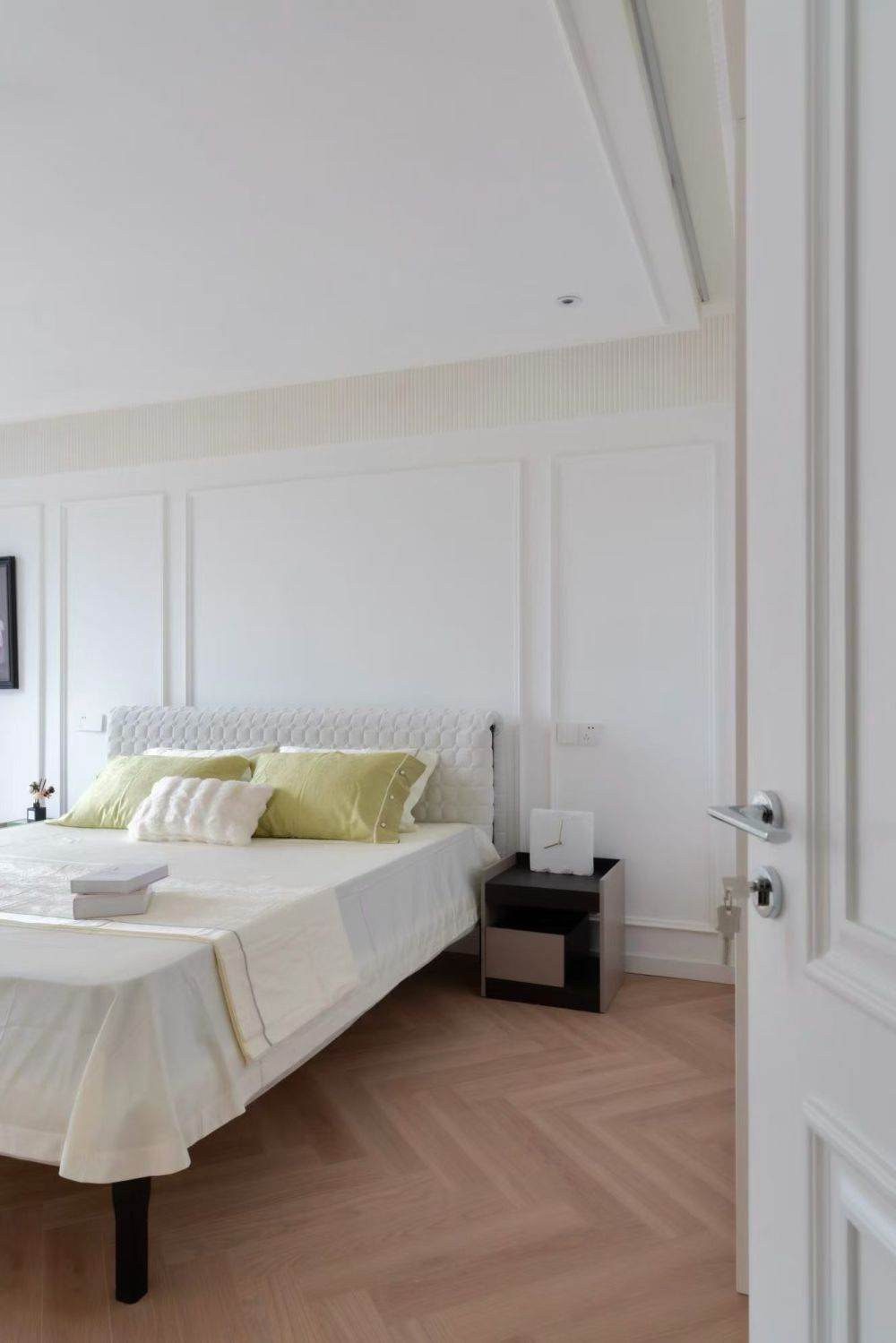 Housing image — Bedroom