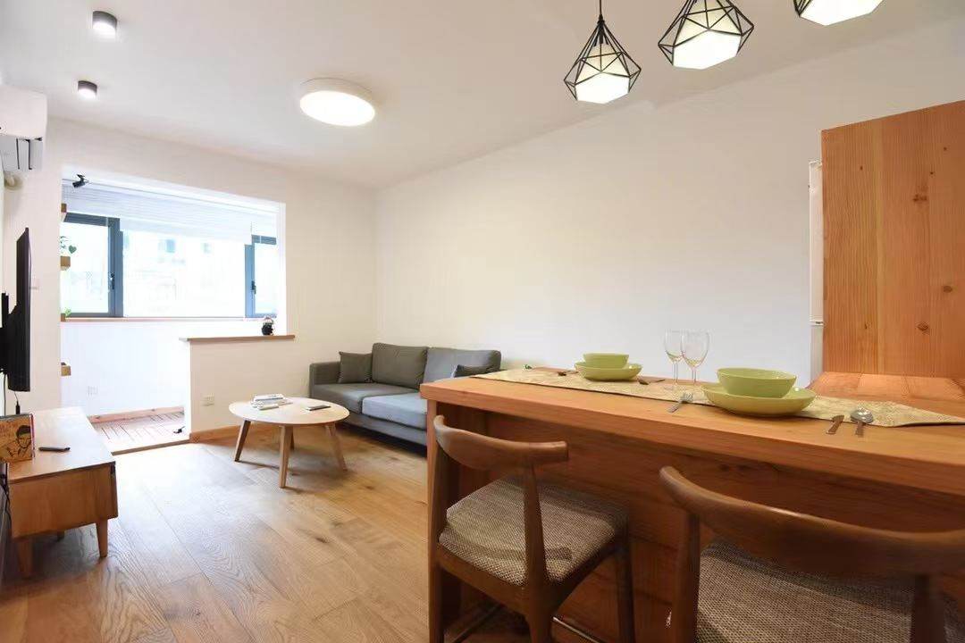 Housing image — Living Room