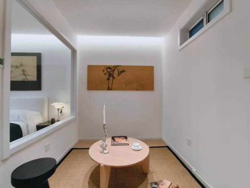 Housing image — Living Room