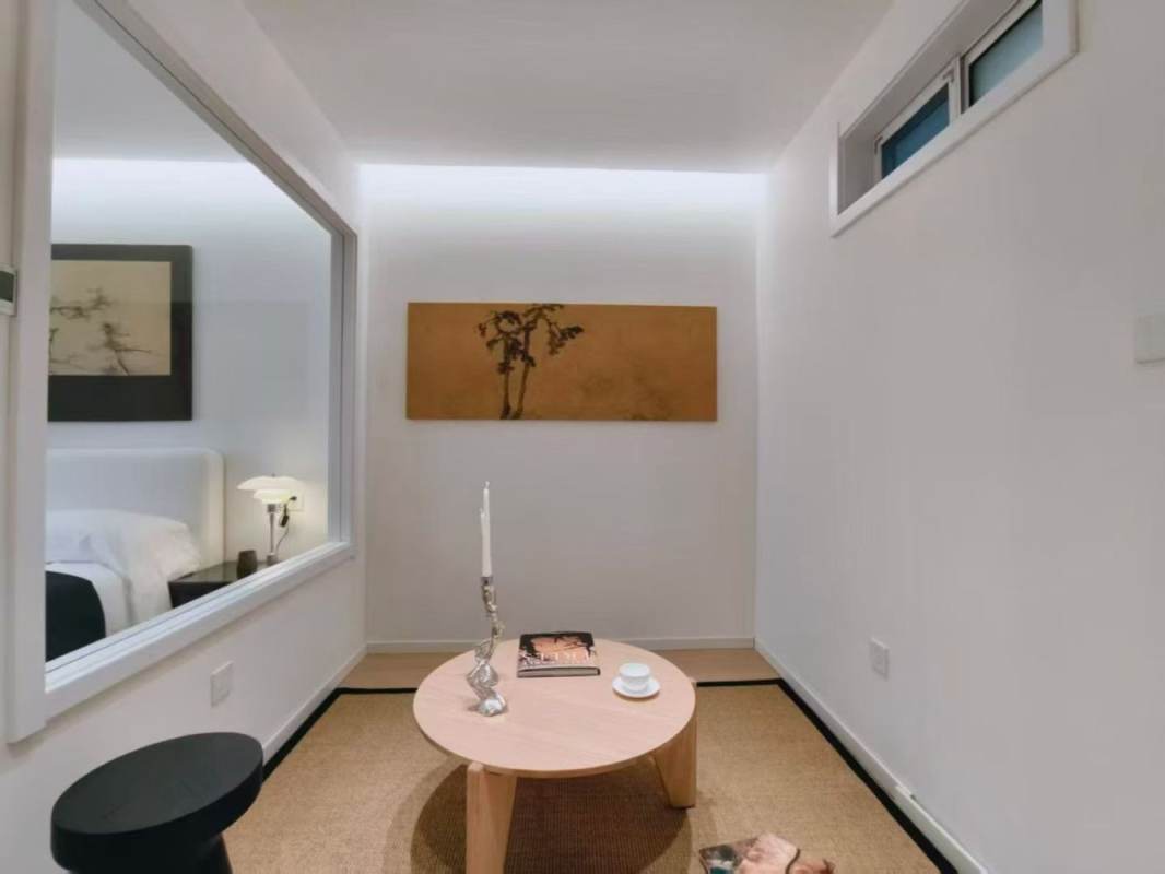 Housing image — Living Room