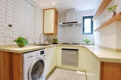 Housing image — Kitchen
