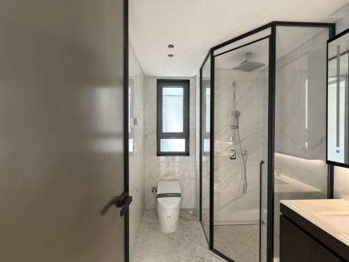 Housing image — Bathroom