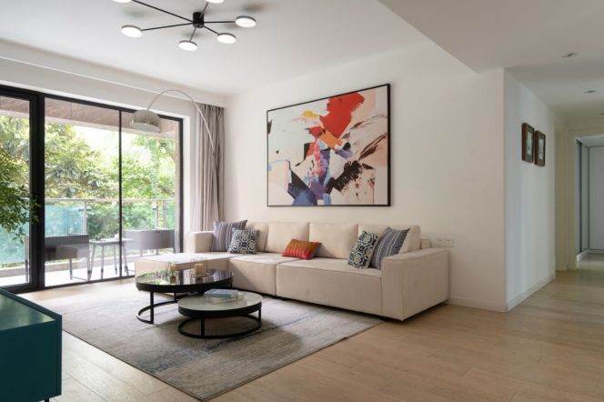 3BR Apartment at Ladoll International City with Green View (L2/L12/L13)