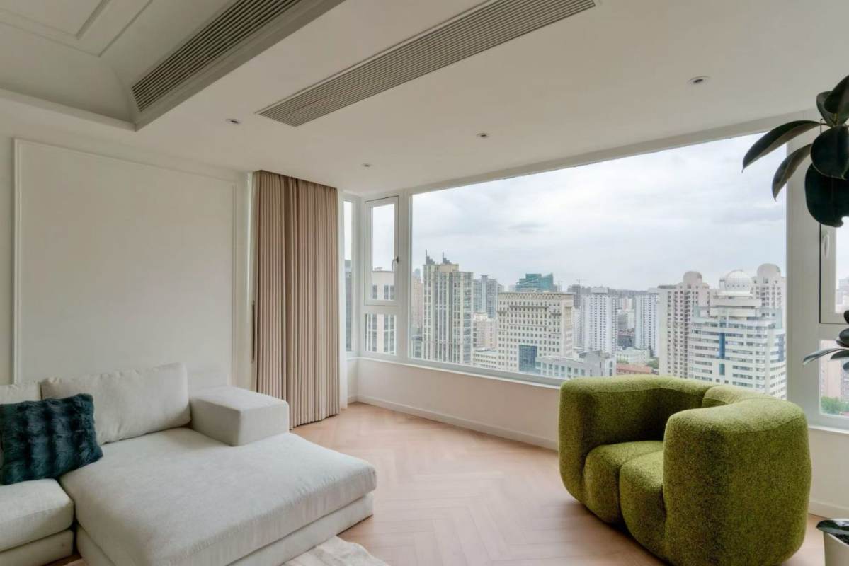 Housing image — Living Room