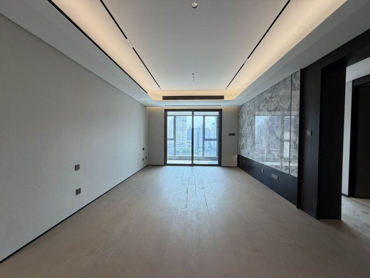 Housing image — Living Room