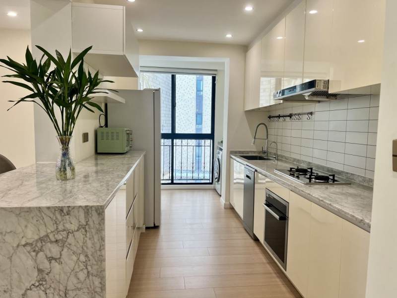 Housing image — Kitchen