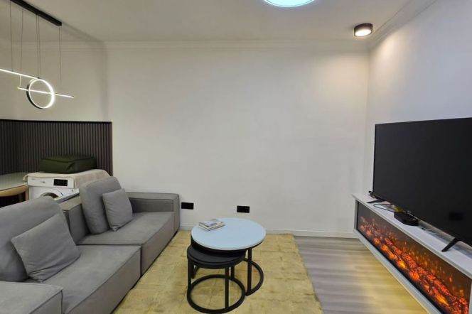 Spacious 1BR Apartment at Gaorong Unit