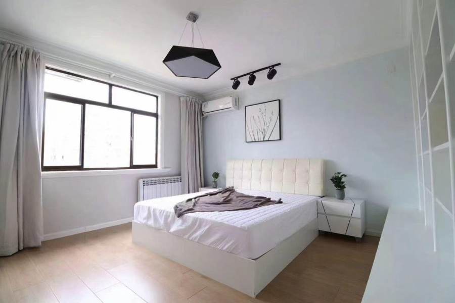 Housing image — Bedroom