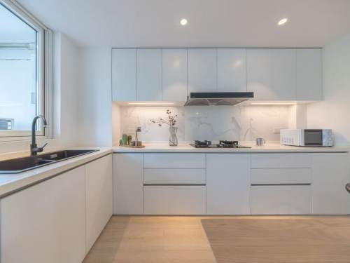Housing image — Kitchen