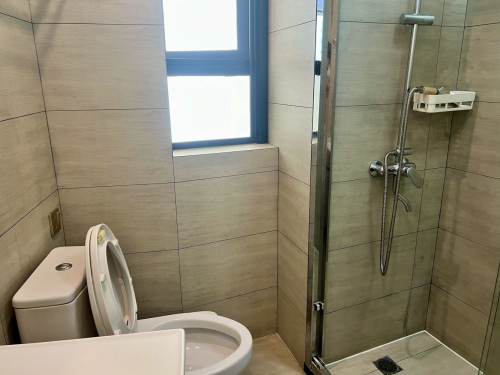 Housing image — Bathroom
