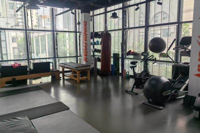 Spacious Studio Commercial Space near Wuning Road Metro (L7/L13/L14)