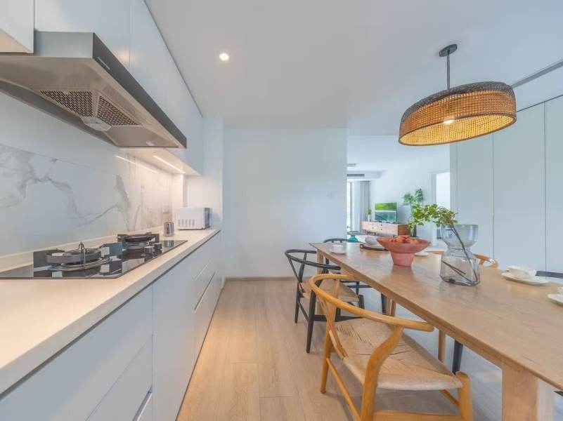 Housing image — Dining Area