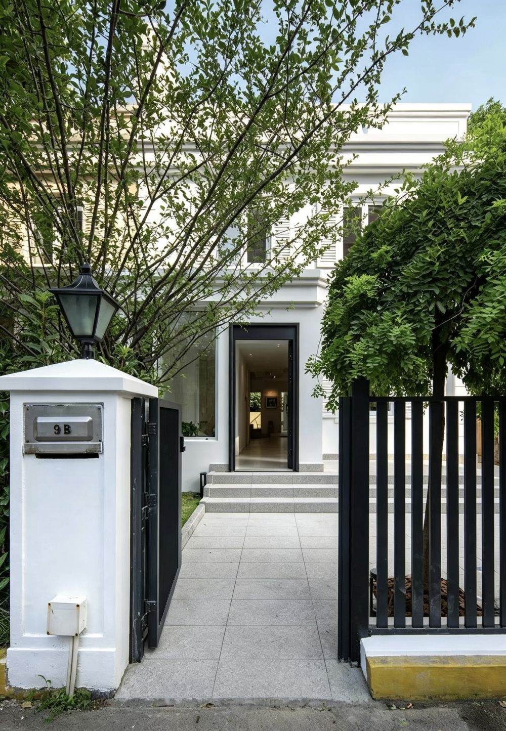 Housing image — Building Exterior