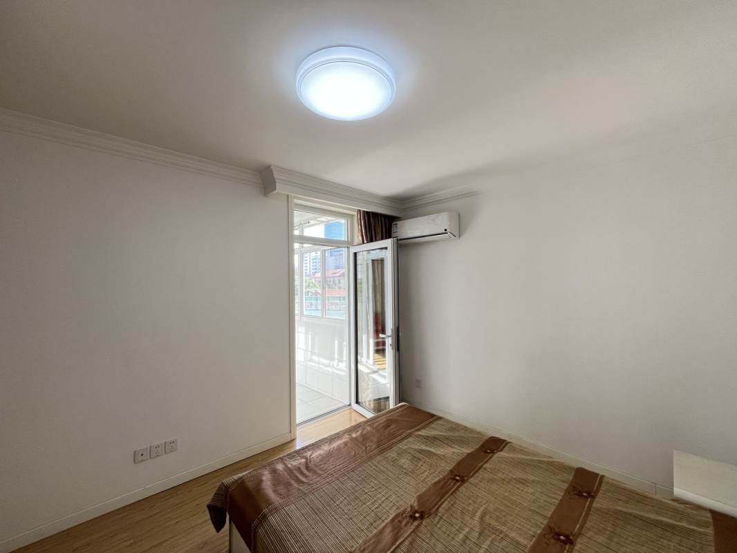 Housing image — Bedroom