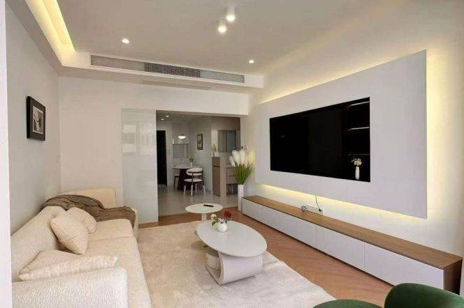 Spacious 1BR Apartment near Xinzha Rd Metro