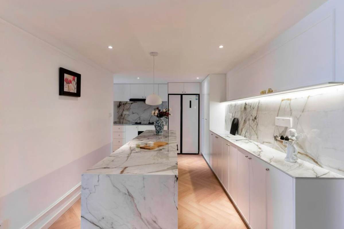 Housing image — Kitchen