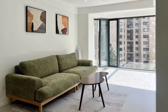 2BR Apartment at Oriental Manhattan with Floor-to-Ceiling Windows (L1/L9/L11)