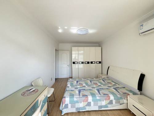 Housing image — Bedroom