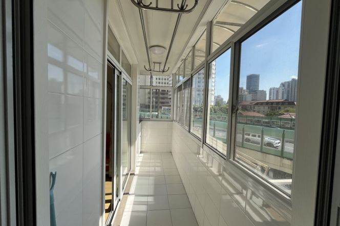 3BR Apartment in Old Xuhui