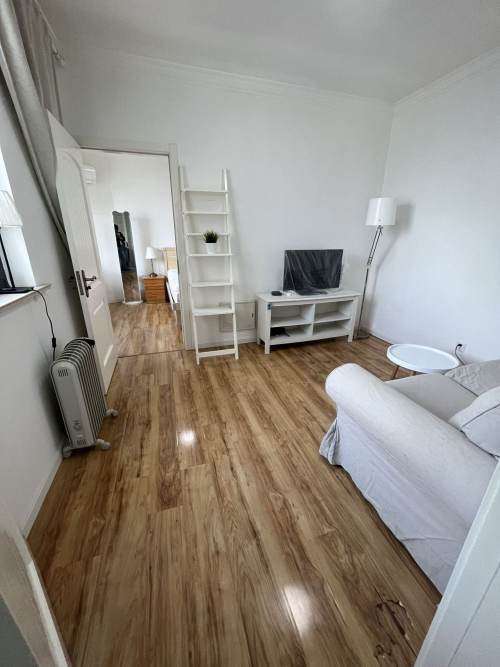 Housing image — Living Room