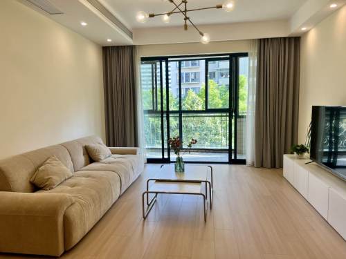 Housing image — Living Room