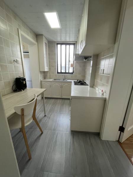 Housing image — Dining Area