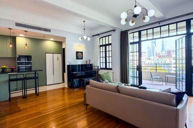 Spacious 2BR Heritage Apartment near Tiantong Rd Metro (L10/L12)