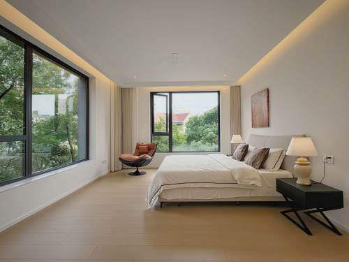 Housing image — Bedroom