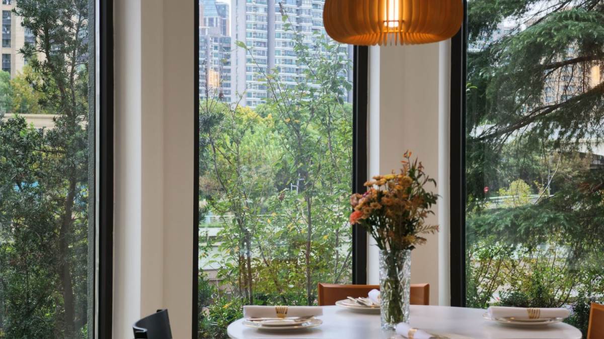 Housing image — Dining Area