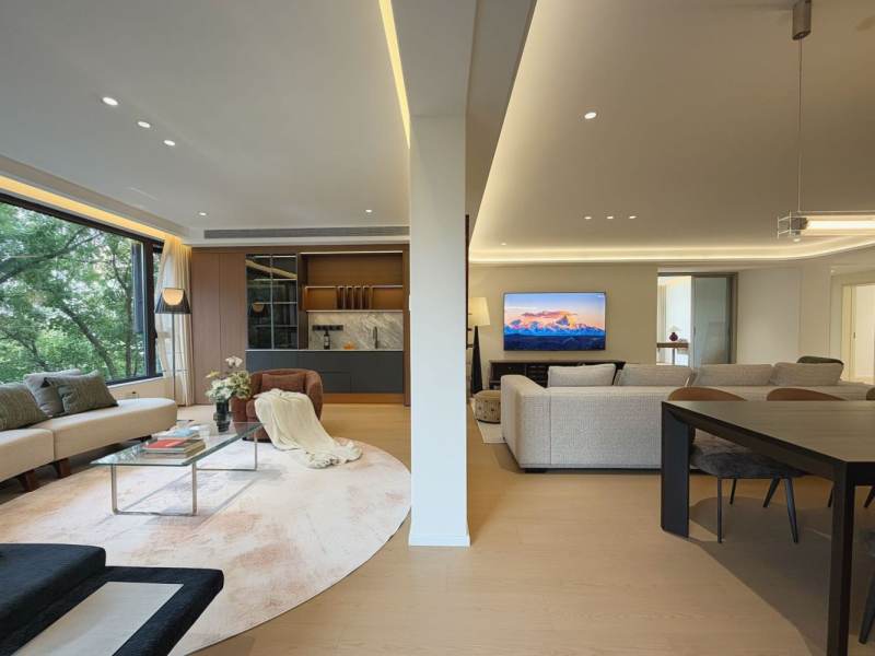 Housing image — Living Room