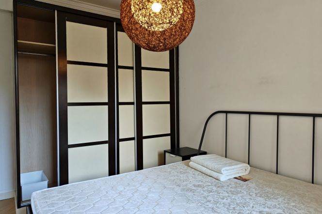 2BR Apartment near Dong'an Rd Metro (L4/L7)