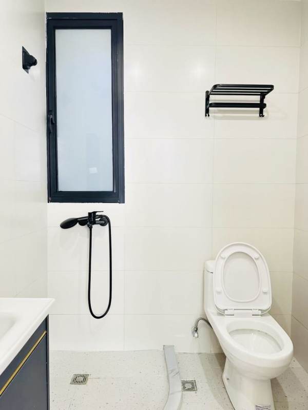 Housing image — Bathroom