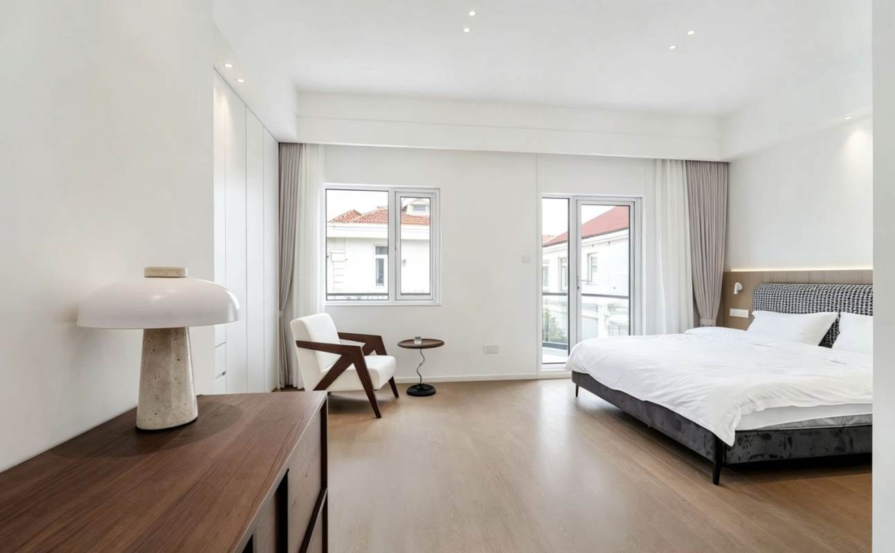 Housing image — Bedroom