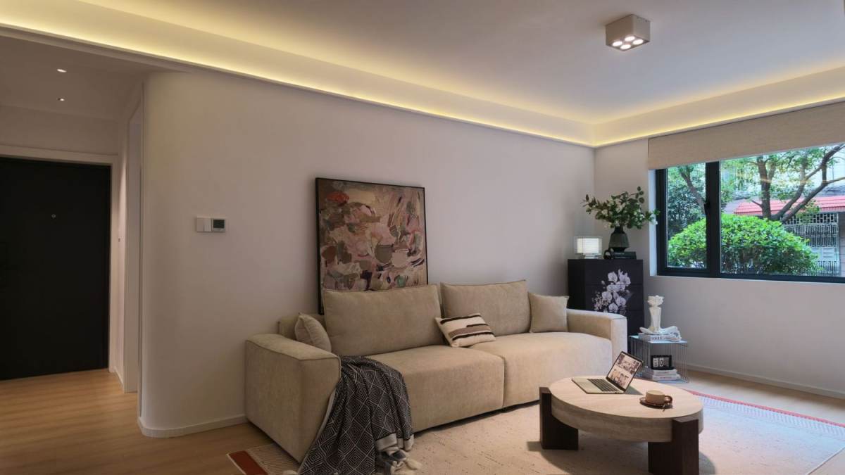 Housing image — Living Room