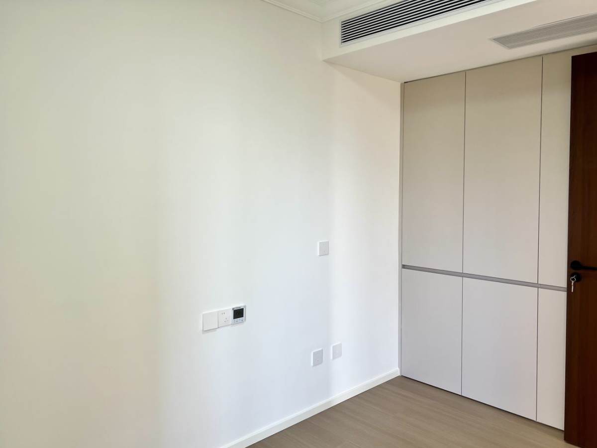 Housing image — Bedroom