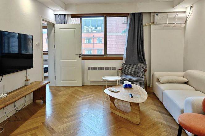 2BR Apartment near Dong'an Rd Metro (L4/L7)