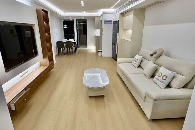 2BR Apartment in Jing'an (L1/L12/L13)