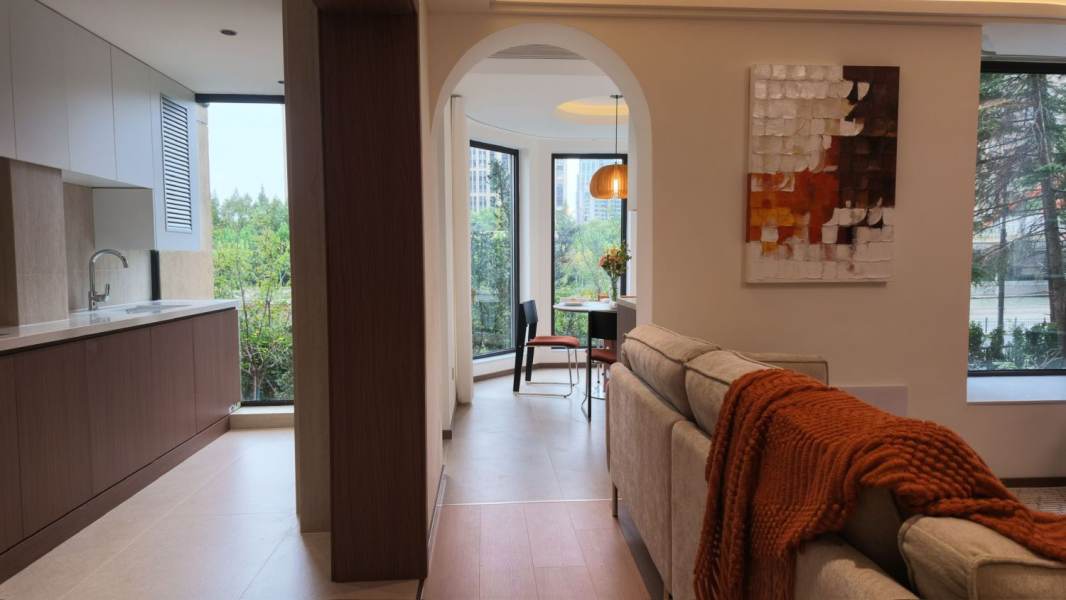 Housing image — Living Room