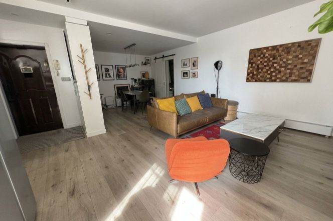 2BR Apartment near Zhongshan Park (L2/L11)