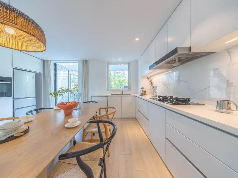 Housing image — Dining Area