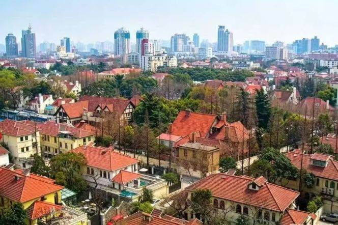 3BR Apartment near Jiangsu Rd Metro