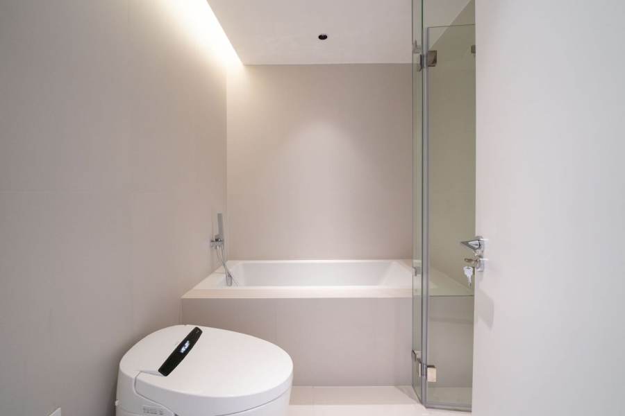 Housing image — Bathroom