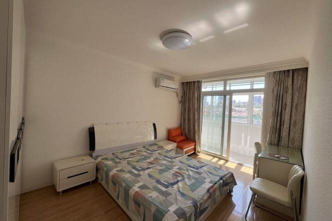 3BR Apartment in Old Xuhui