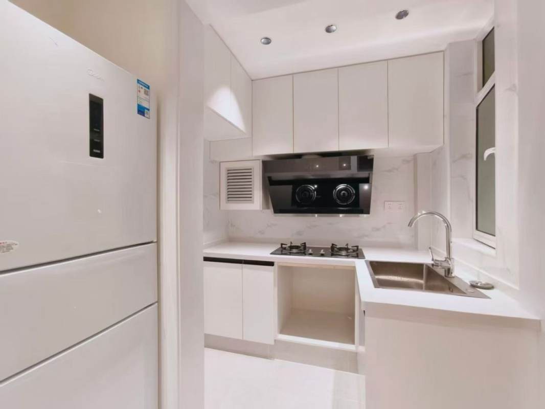 Housing image — Kitchen